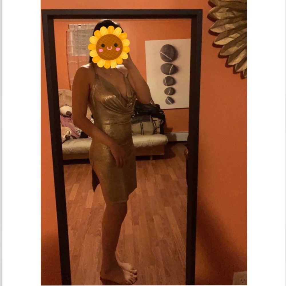Metallic Color High-Slit Mini Dress - Picture 10 of 11